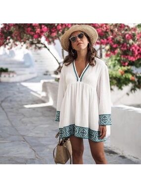 Zara Long Sleeve Mini Dress Embroidery size small white gauze color turquoise